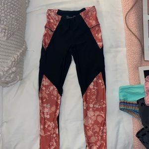 Under Armour compression legging